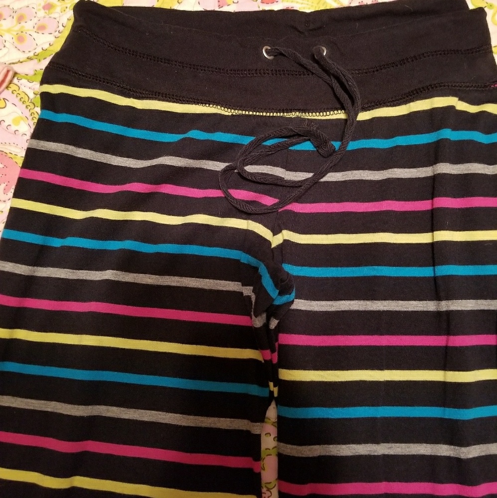 Sleeping pants in tee shirt material.